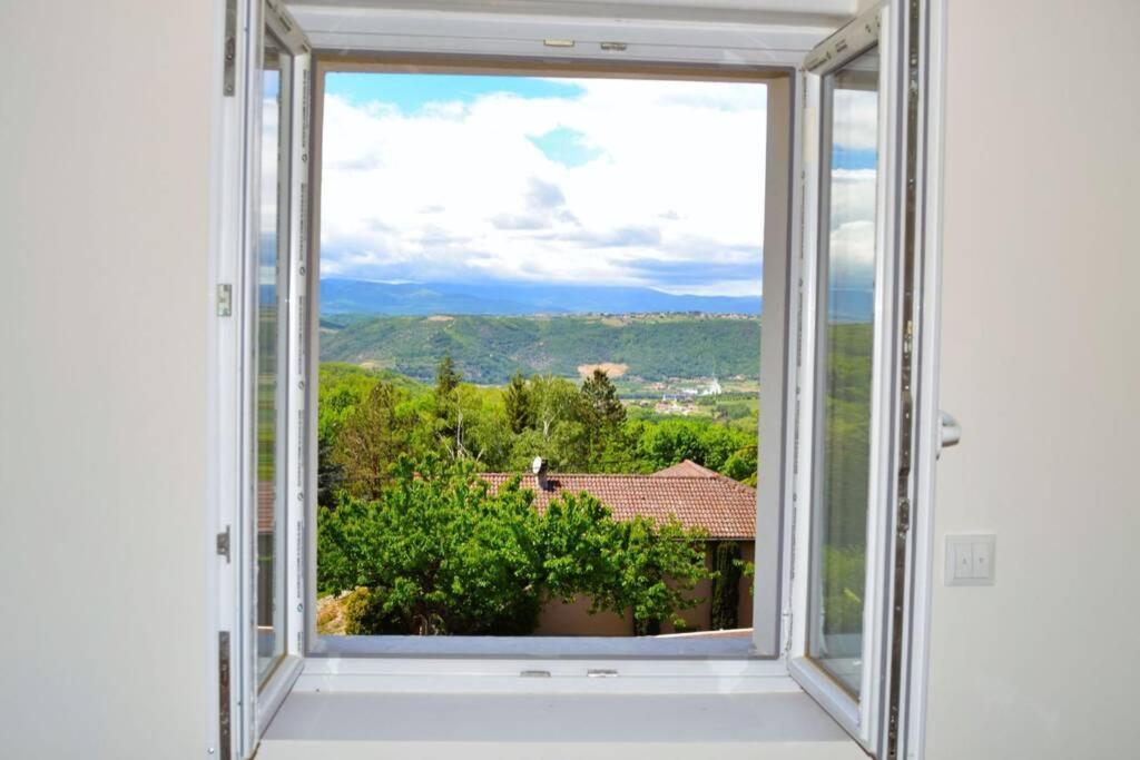 Villa Complete Au Calme Avec Vue Imprenable Beausemblant Bagian luar foto