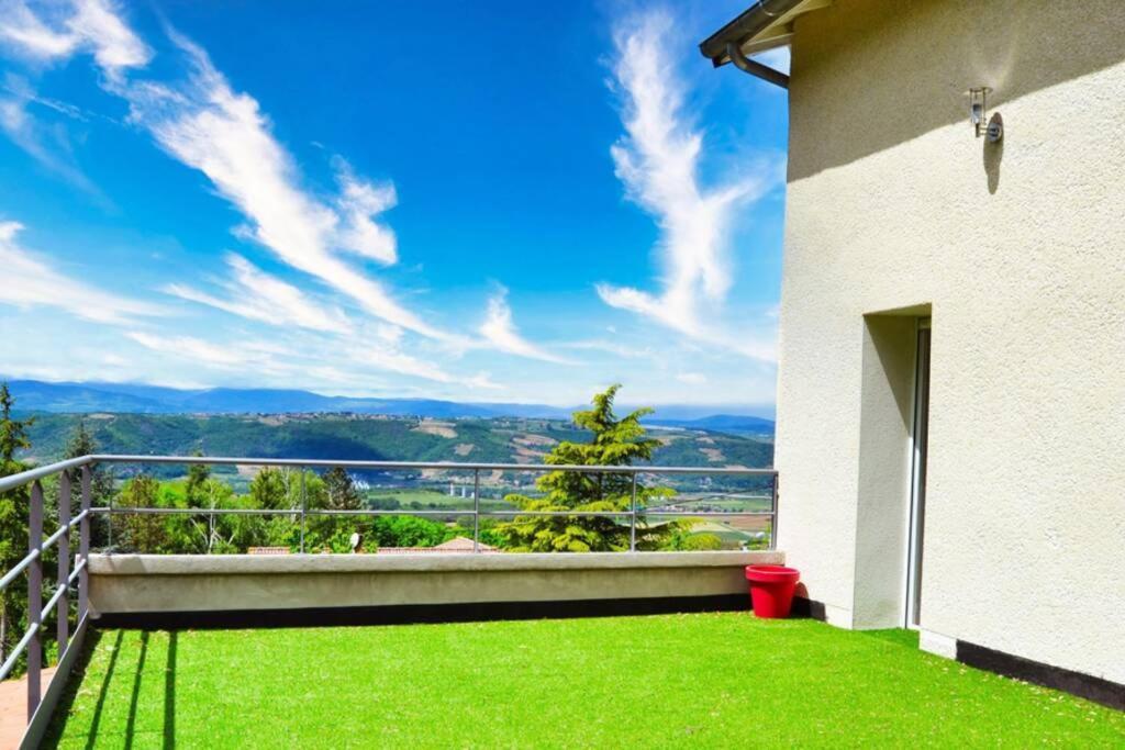 Villa Complete Au Calme Avec Vue Imprenable Beausemblant Bagian luar foto