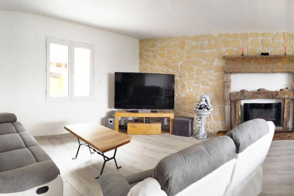 Villa Complete Au Calme Avec Vue Imprenable Beausemblant Bagian luar foto